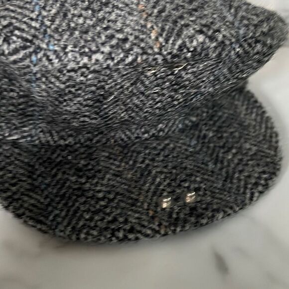 VNTG GENTS 100% WOOL HAND WOVEN HARRIS TWEED FLAT CAP / DRIVING HAT FROM SCOTL - Picture 2 of 7